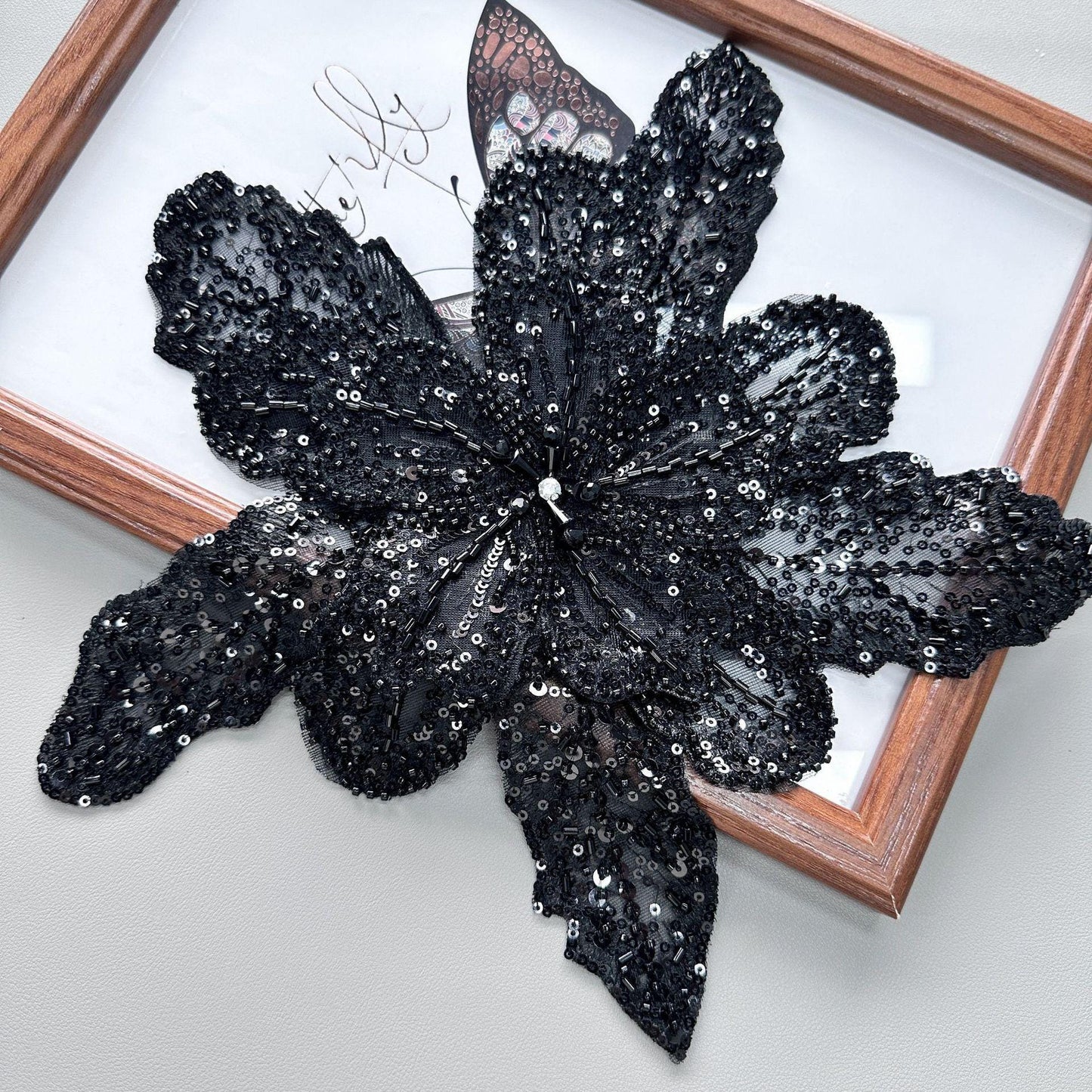 3D Floral Lace Appliqu��: Sew-On Flower Patch with Beads & Seq