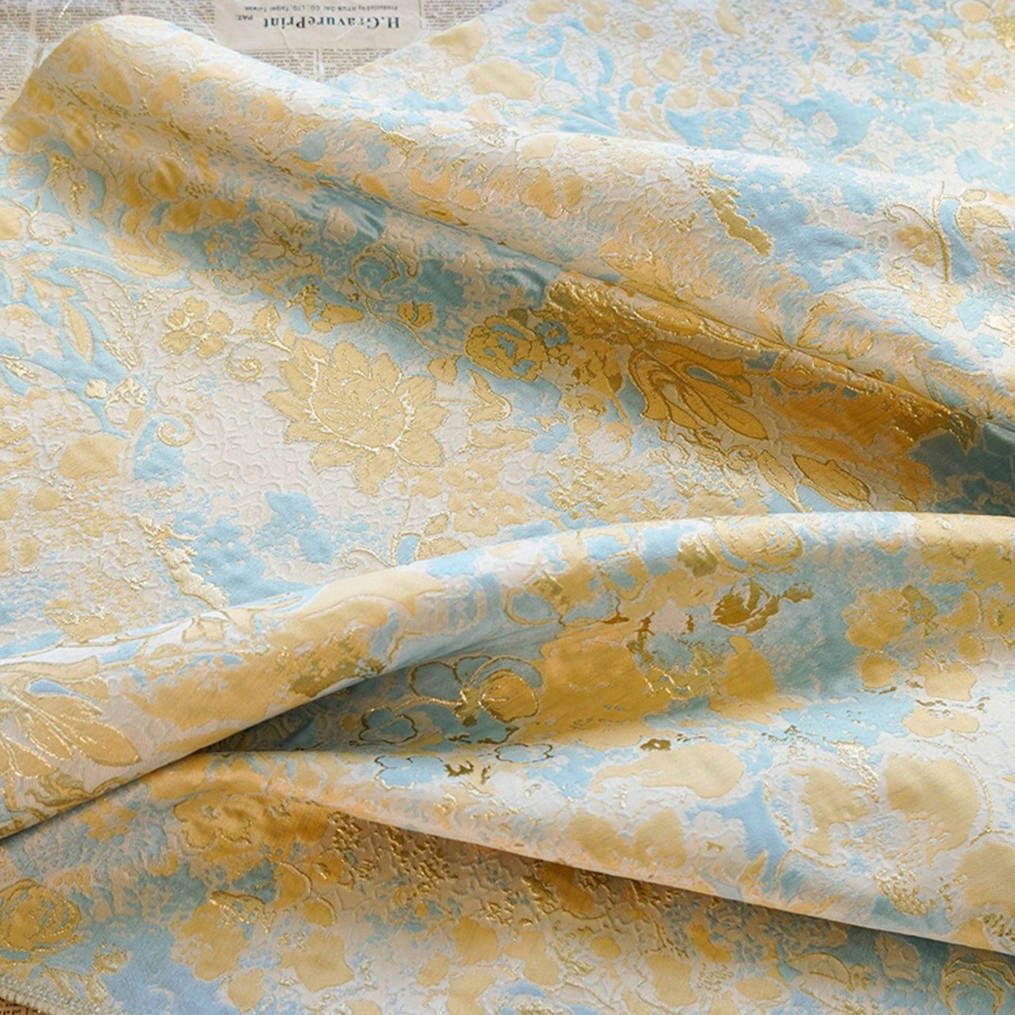 Tissu jacquard à fil doré : texture peinture à l’huile 3D, largeur 140 cm (55 po) – au mètre