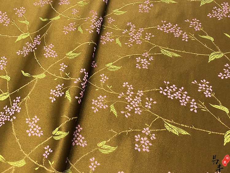 Floral Brocade Fabric: 29.5"W Rayon Cheongsam Qipao Material