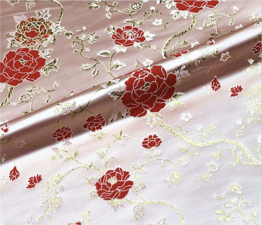 Tissu brocart satiné pivoine : fil doré métallisé, 150 cm de large