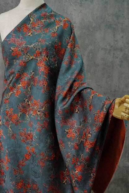 Tissu satin de soie « Thé aux fleurs de prunier » : ameublement et confection de costumes, 140 cm de large
