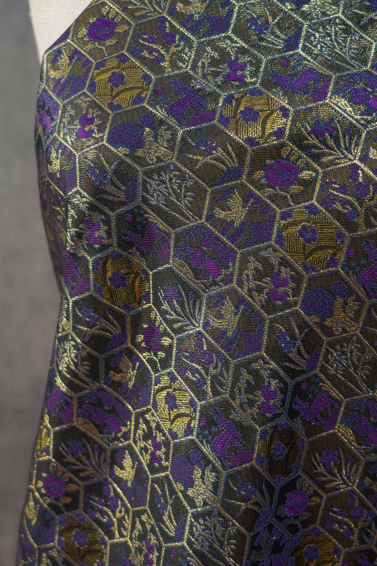 Gold Thread Brocade Fabric ��� Diamond Medallion, Tibetan Sty"W