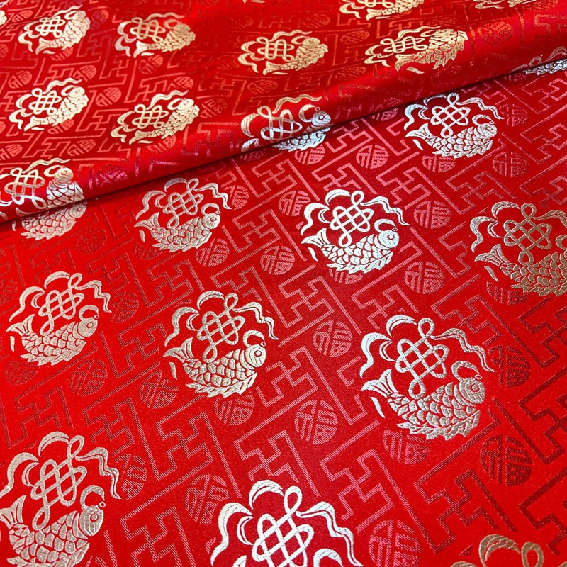 Tissu brocart de soie rouge « Poisson porte-bonheur » de Chine : largeur 150 cm, pour l’ameublement et la couture