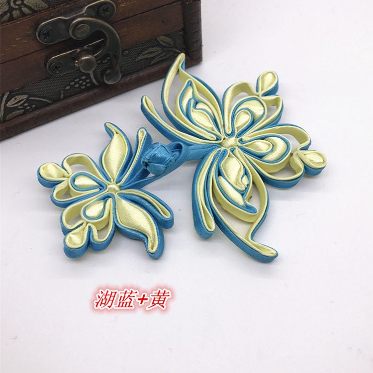 Boutons en satin à nœud papillon : attaches décoratives pour cheongsam