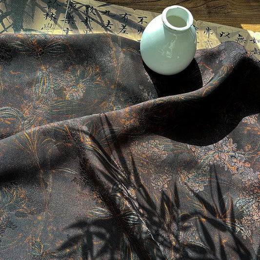Tissu satiné en soie à imprimé floral | Gris cendré, 150 cm de large