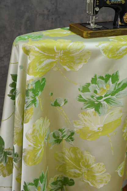 Floral Jacquard Fabric: Retro Palace Damask Deco, 59" Wide