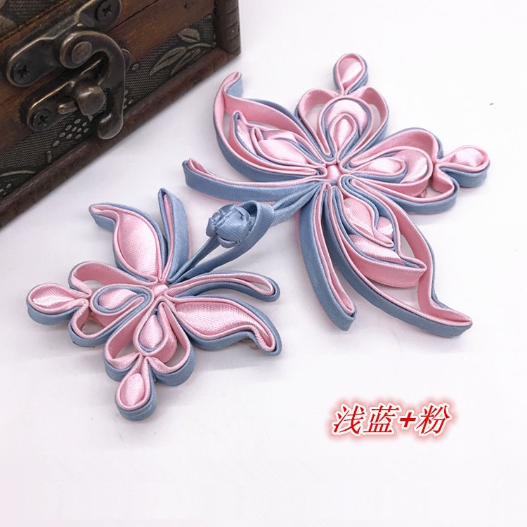 Boutons en satin à nœud papillon : attaches décoratives pour cheongsam