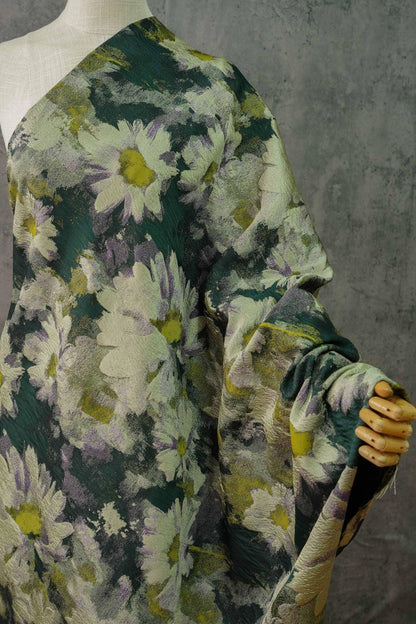 Jacquard Daisy Fabric: Retro Style Oil Painting, 57" Wide, By The Meter