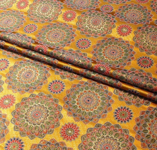 Tissu brocart Thangka exotique : jacquard satiné tibétain (75 cm x 145 cm)