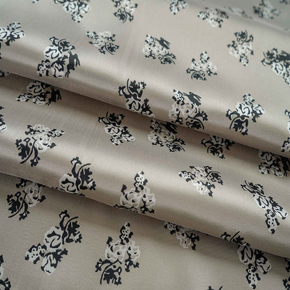 Tissu jacquard marron clair : mélange de rayonne de 170 cm de large, pour la couture et l’ameublement