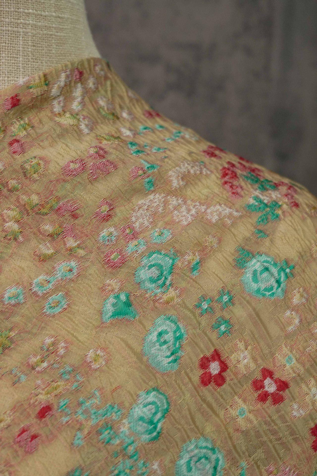 Blue Pink Jacquard Woven Fabric: 3D Embossed Flower Pattern, 57" Wide