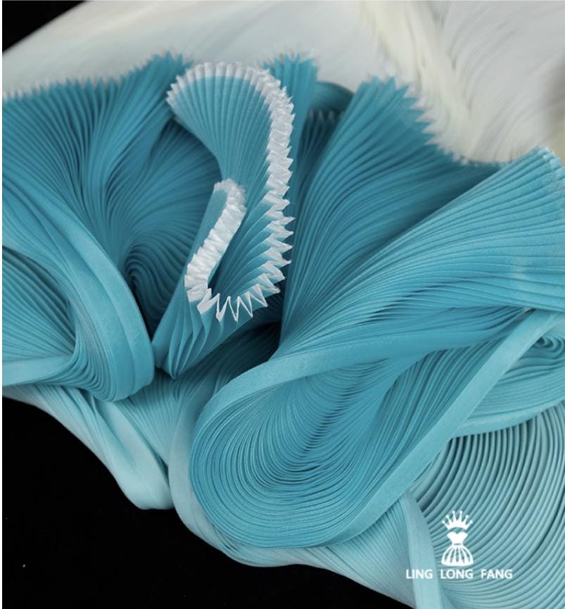Gradient 3D Pleated Organza Fabric: 55" Wide Designer Material