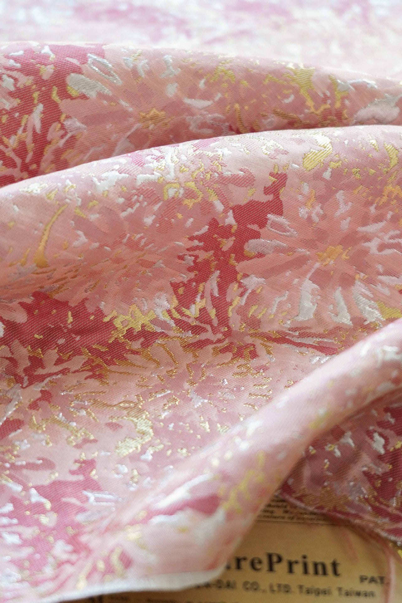Gold Thread Woven Jacquard Fabric: 3D Shimmering Embossed Floral (59"W, By The Meter)