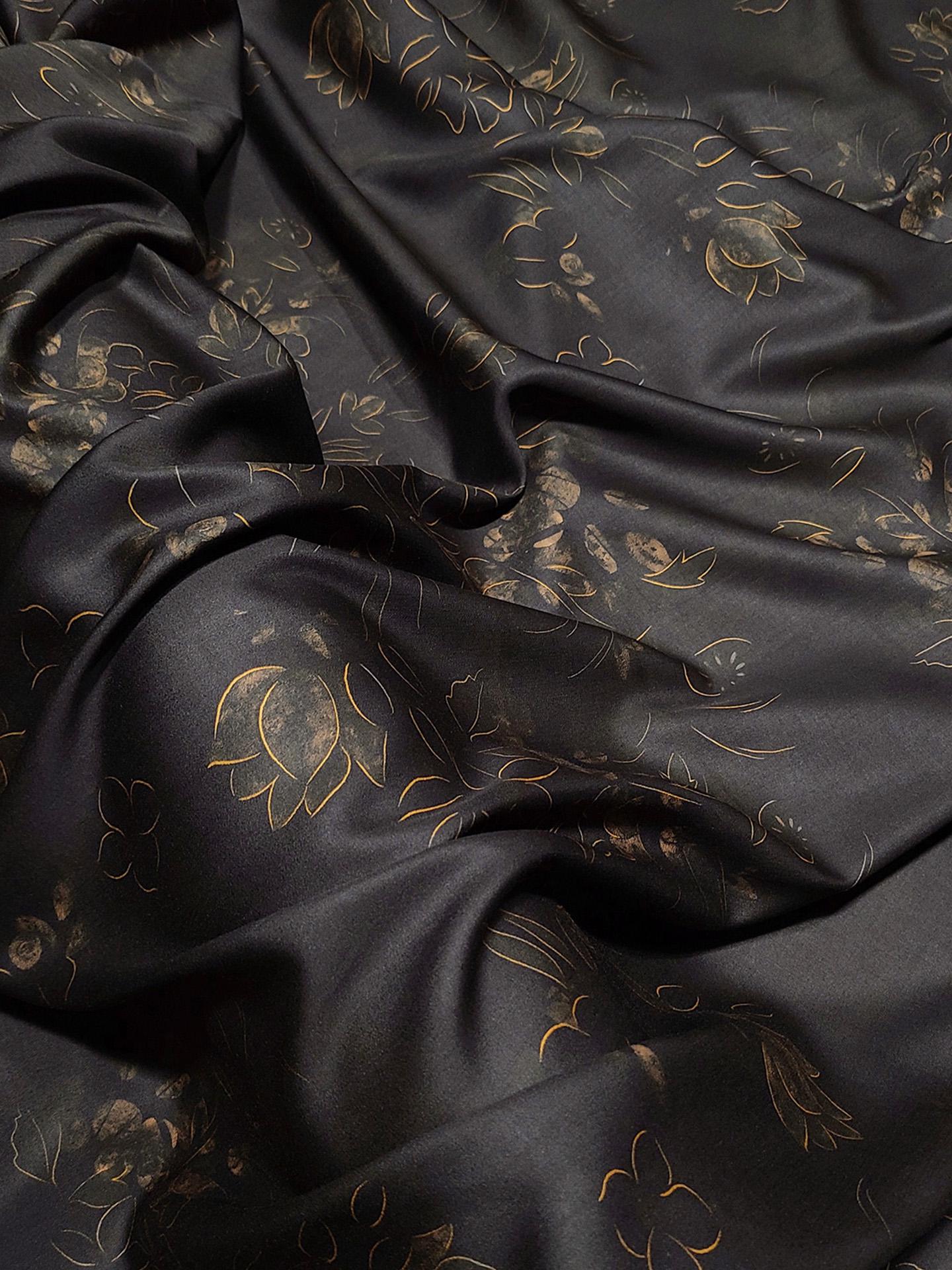 Chinese Ink Painting Cotton Fabric: Floral Drapery, Costume Sewing (55"W)