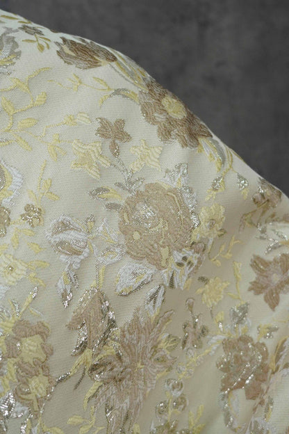 Tissu jacquard à fil argenté : tissu d'ameublement 3D vintage et pour robes de bal