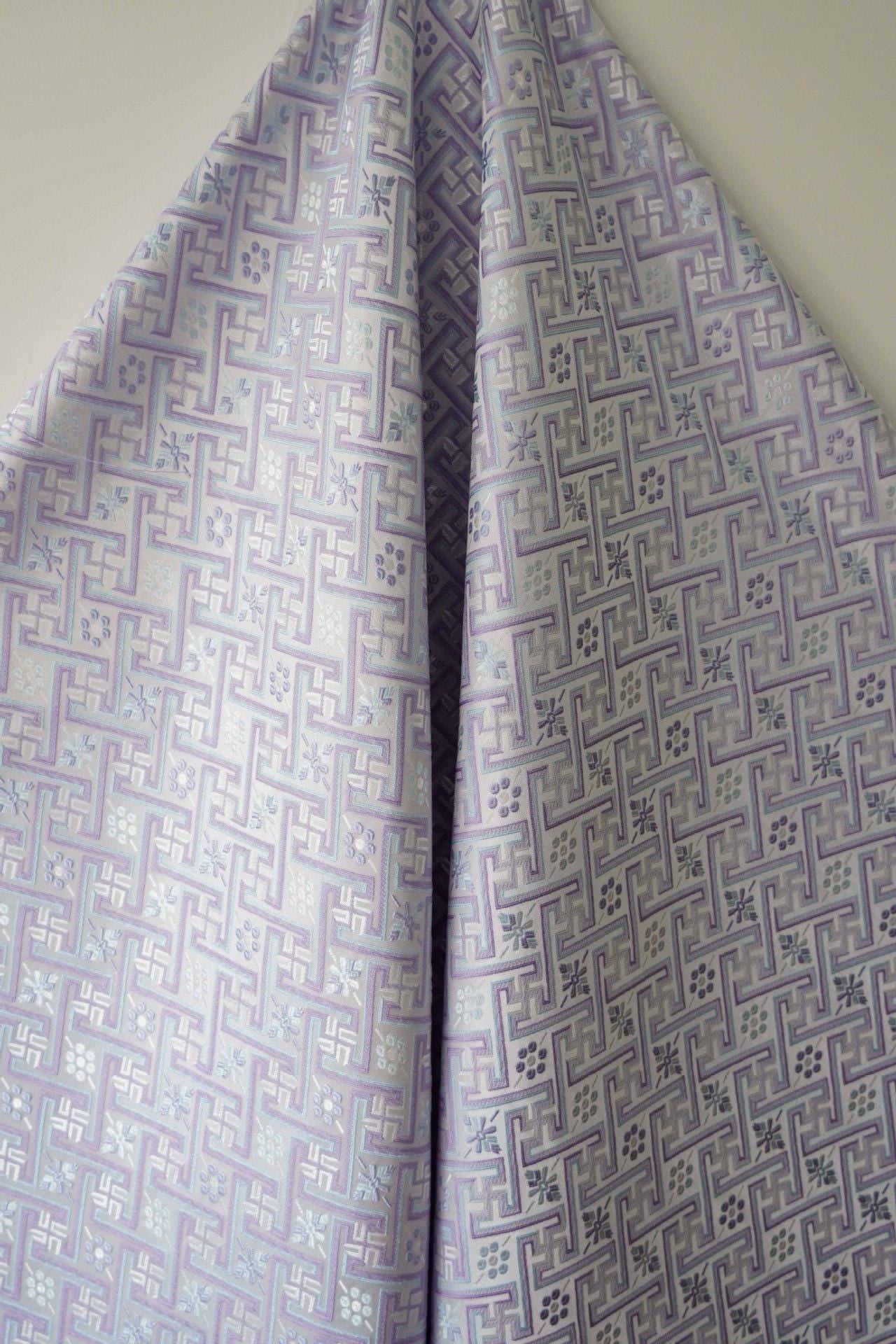 Tissu damassé jacquard Wanji : revêtement d’ameublement japonais violet et bleu, 147 cm de large
