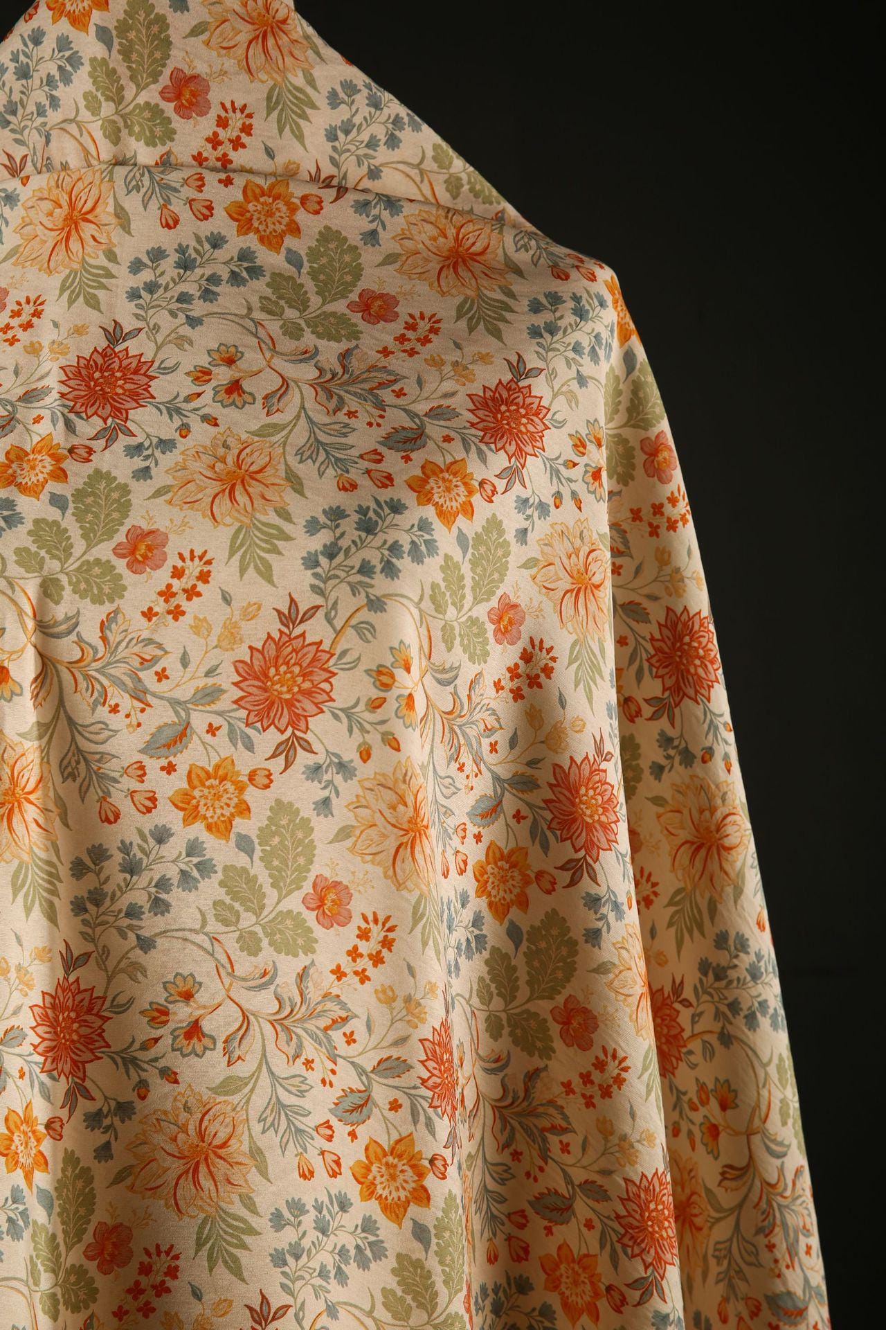 Tissu Tencel Ramie à motifs floraux : Matière première pour robes, châles et décorations - Vendu au mètre