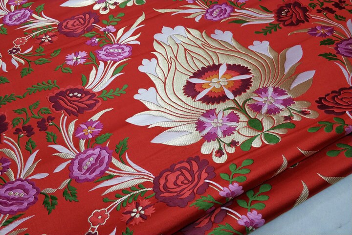 Tissu brocart de soie rouge : motif floral pivoine, 74 cm de large, tissu pour mariage