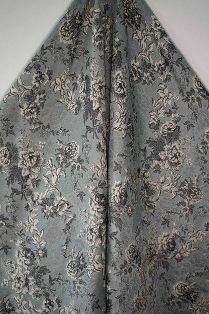 Tissu jacquard brocart style palais : damas floral, 150 cm de large