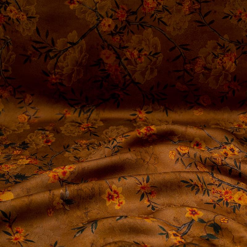 Tissu satiné de soie couleur thé vintage : 150 cm de large, pour ameublement, costumes et rideaux