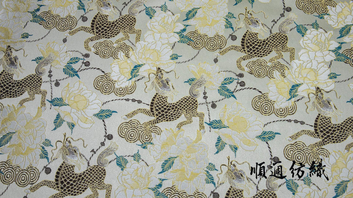Tissu brocart pivoine Kirin : mélange de soie à motifs floraux chinois (au mètre)