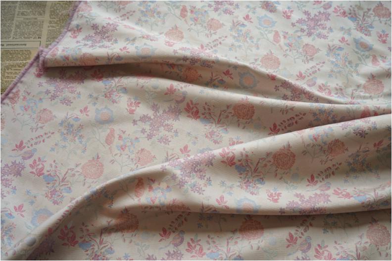 Bird Flower Jacquard Fabric: Bright Color Upholstery, Costume, Decor (60")