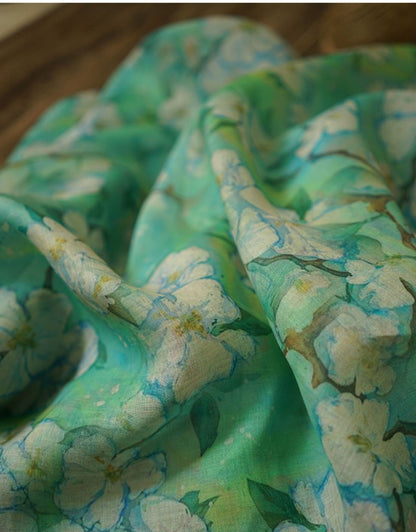 Tissu ramie à motif floral : textile doux pour vêtements et maison, 140 cm de large