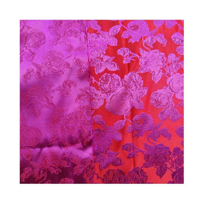Tissu brocart de soie rouge : 145 cm de large, motif pivoine