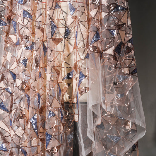 Tissu en maille brodée de sequins, tissu de créateur marron et bleu