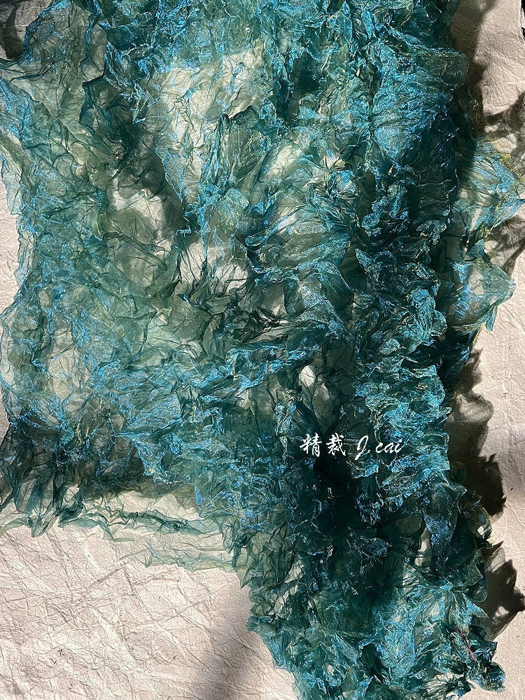 Tissu organza texturé 3D : plis cristallins irréguliers, 140 cm de large