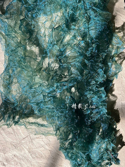 Tissu organza texturé 3D : plis cristallins irréguliers, 140 cm de large