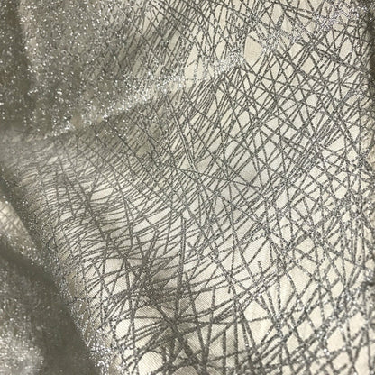 Tissu jacquard à fil argenté : ameublement et matelassage haut de gamme, 145 cm de large