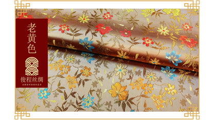 Tissu brocart de soie à motif floral : satin de rayonne Golden Bud (45 po L)