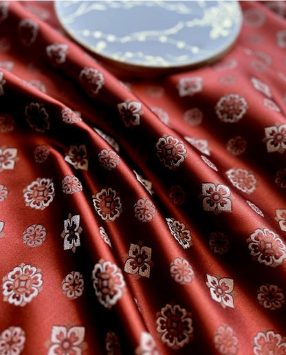 Nishijin Brocade Fabric: Tang Dynasty Pipa Pattern, Gold Thread (59"W)