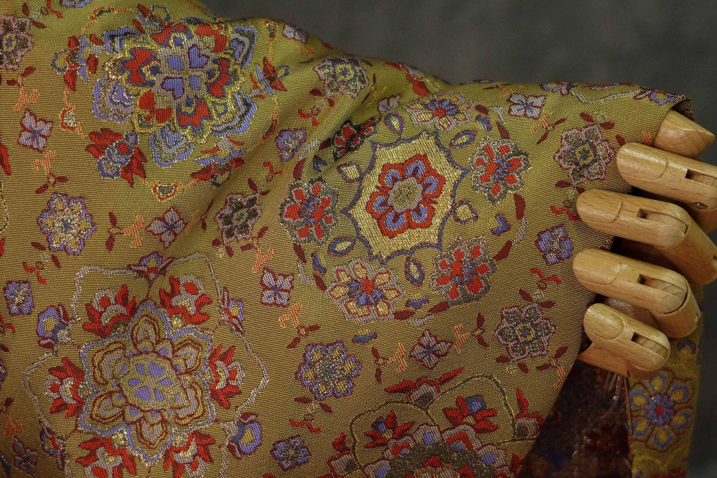 Tissu jacquard à fils d'or : tissu Dunhuang tissé et gaufré, 150 cm de large
