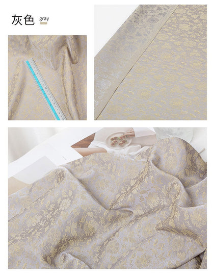Tissu damassé jacquard pivoine paon : satin de soie thé, 150 cm de large