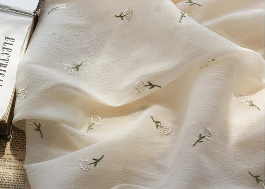 Tissu mousseline brodé de fleurs : tissu en soie 3D pour robe, largeur 150 cm