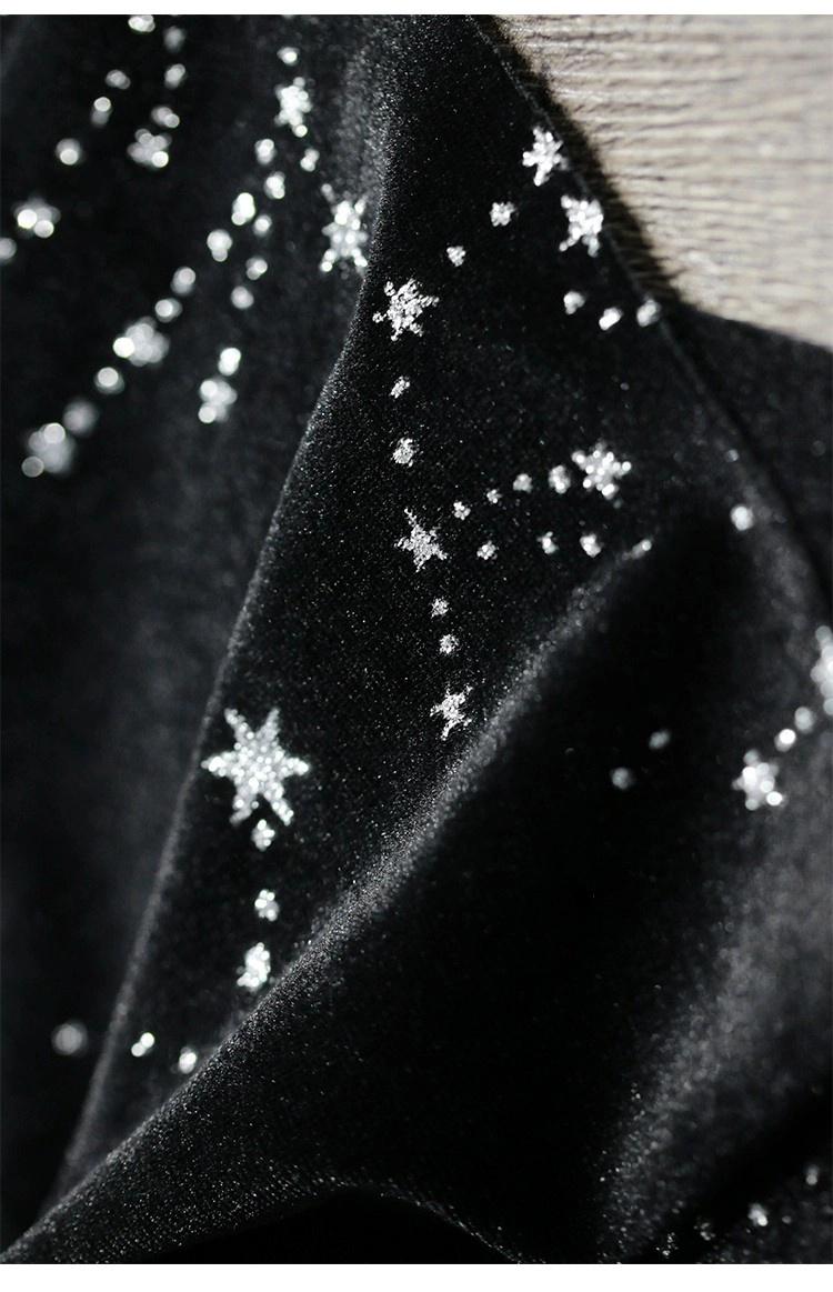 Tissu velours jacquard métallisé : accents d’étoiles argentées, 170 cm de large