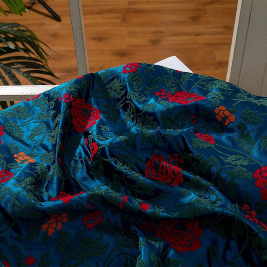 Tissu satiné velours jacquard rose bleu foncé - 147 cm de large