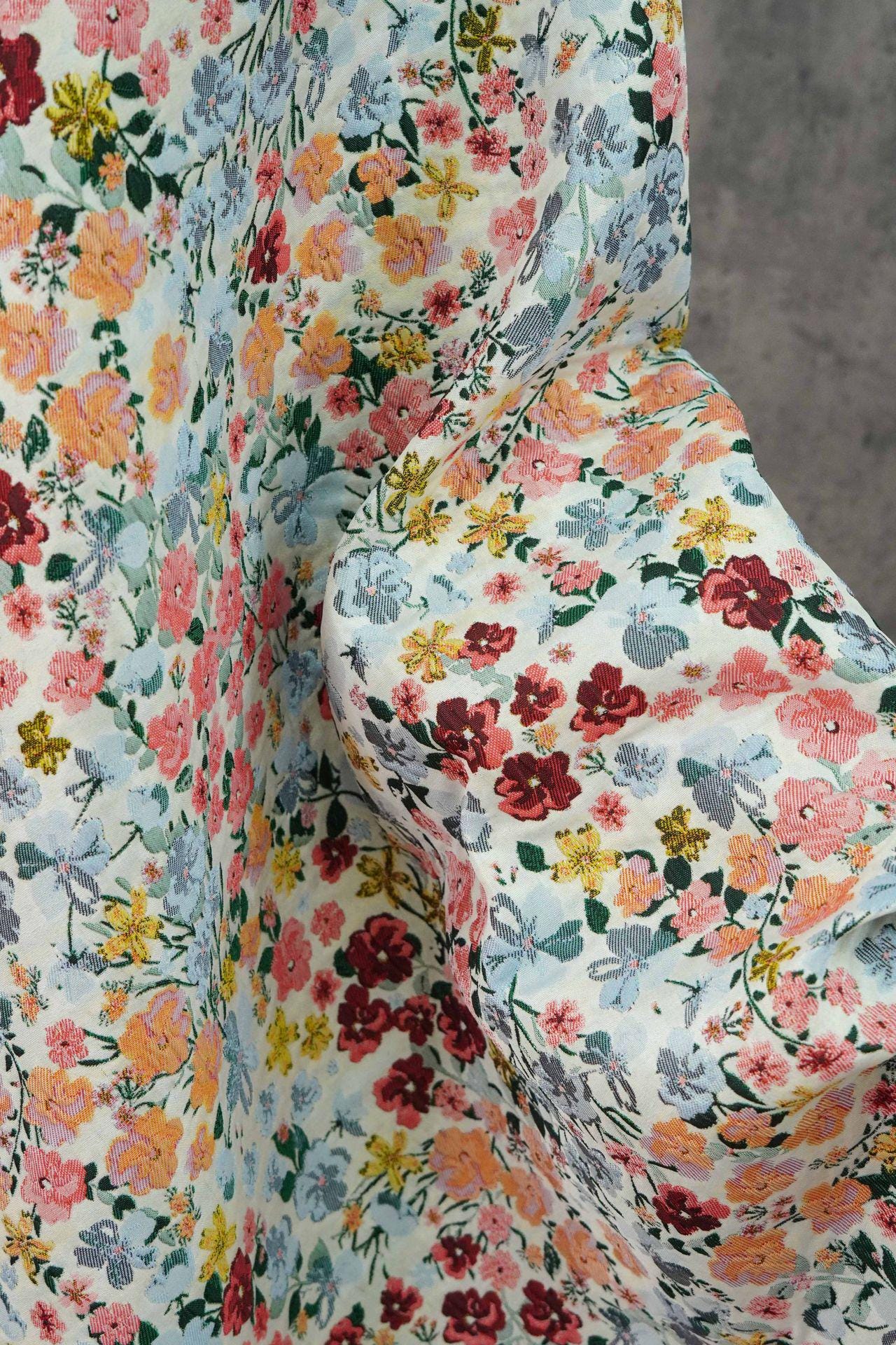 Flower Jacquard Fabric: Retro 3D Design, Upholstery & Sewing - 54" W