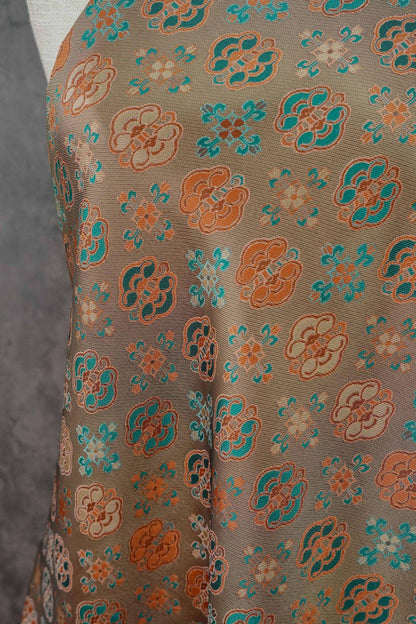 Sichuan Brocade Jacquard Fabric: Chinese Weaving for Cheongsam & Hanfu