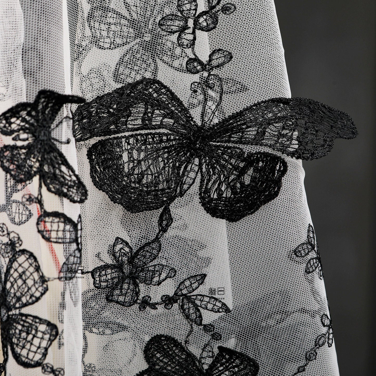 Black Embroidery Lace Fabric: 3D Butterfly Wedding Veil, Qipao, Doll Making