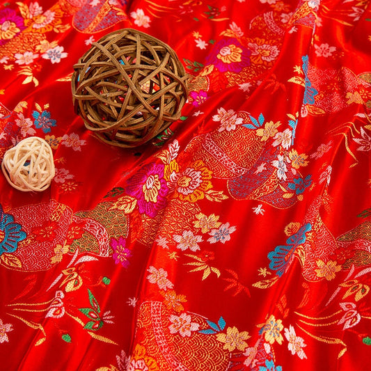 Tissu brocart jacquard à motif d'hortensias : rayonne à fleurs rouges, 150 cm de large