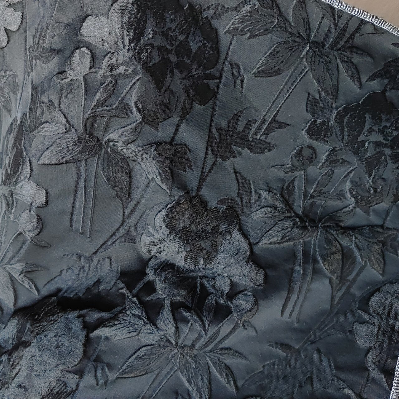 Reversible Floral Jacquard Fabric: Gold Thread, 3D Embossed - 62"W
