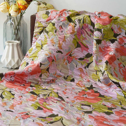 Tissu jacquard à motifs floraux en relief : Matière pour robe champêtre romantique