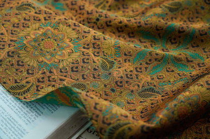 Tissu jacquard damassé tibétain : décoration bouddhiste, costumes, ameublement