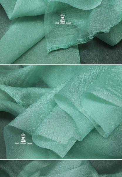 Tissu organza nacré seersucker : 150 cm de large, mélange coton-polyester