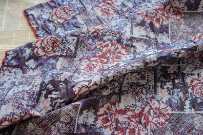 Rose Pattern Jacquard Fabric: Gold Thread Designer Fabric, 55" Wide