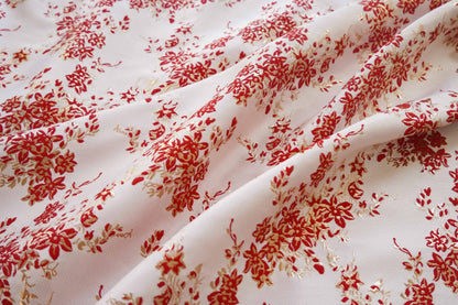 Gold Thread Floral Jacquard Fabric: 3D Oil Painting Texture, 55" Wide
