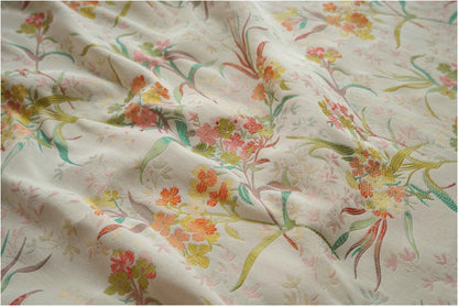 Tissu brocart de soie à motif floral : mélange polyester-rayonne de 160 cm de large
